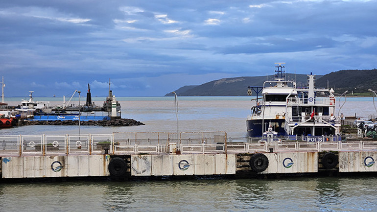58 ilde alarm: Dereler taştı, yolları su bastı Meteoroloji uyardı: Tüm yurda yayılıyor | İstanbula kar yağacak mı