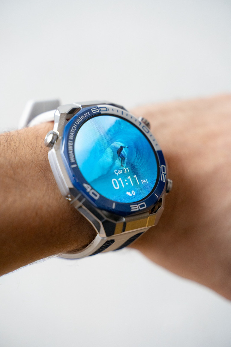 Dünyada Bir İlk: Su Altında İletişim Artık Mümkün HUAWEI Watch UItimate 2