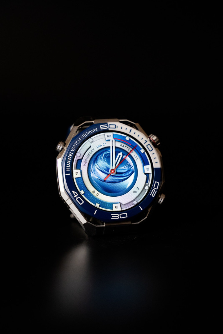 Dünyada Bir İlk: Su Altında İletişim Artık Mümkün HUAWEI Watch UItimate 2