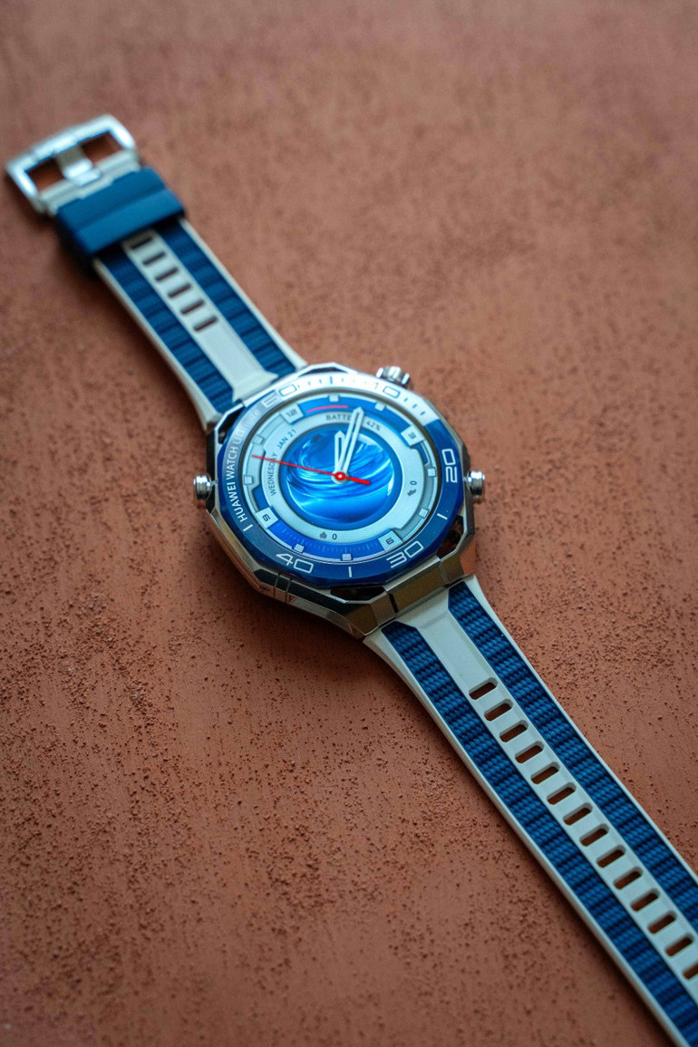 Dünyada Bir İlk: Su Altında İletişim Artık Mümkün HUAWEI Watch UItimate 2