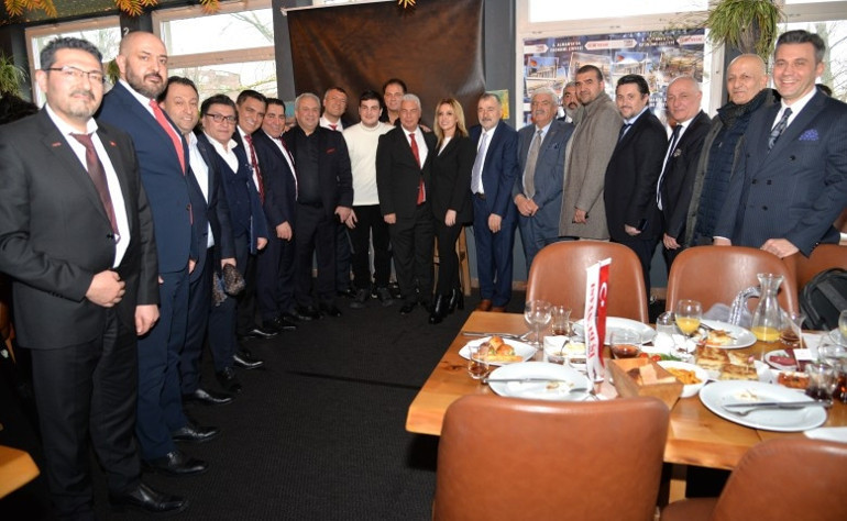 Almanya’da Ekonomi Zirvesi