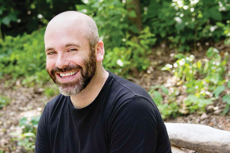 ‘Hikâyeler dünyayı onarabilir mi’