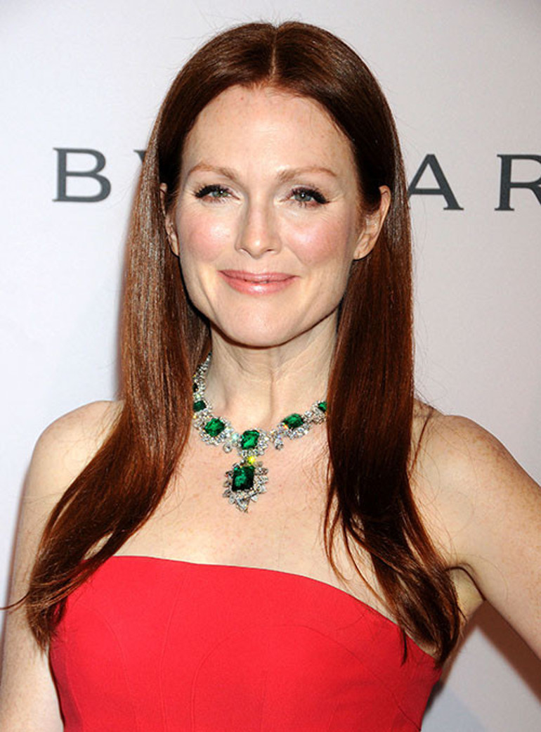 Ünlü oyuncu yedinci evliliğini inşaat işçisiyle yapmıştı... Geride 137 milyonluk mücevherleri kaldı yadigar.... Şimdi onları başkaları takıp takıştırıyor