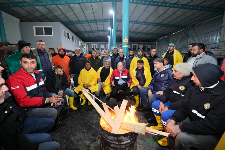 Yoğun sağanak Adana’yı vurdu
