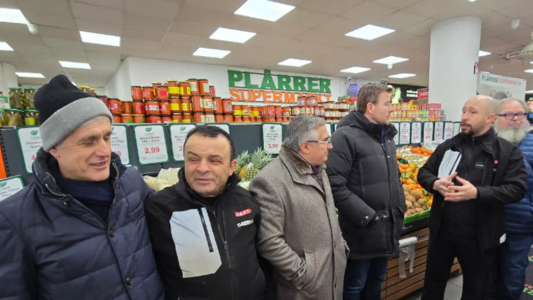 Başkan König, esnafları ziyaret etti