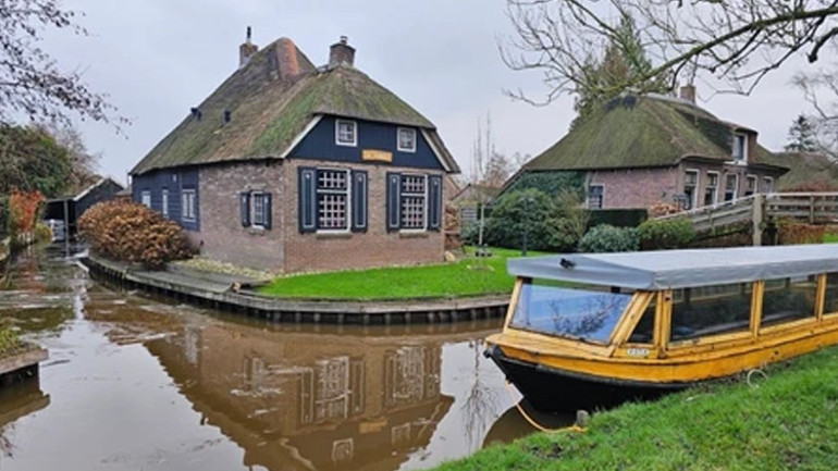 Hollandanın masalsı köyleri