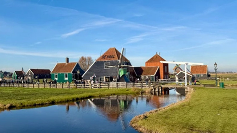 Hollandanın masalsı köyleri