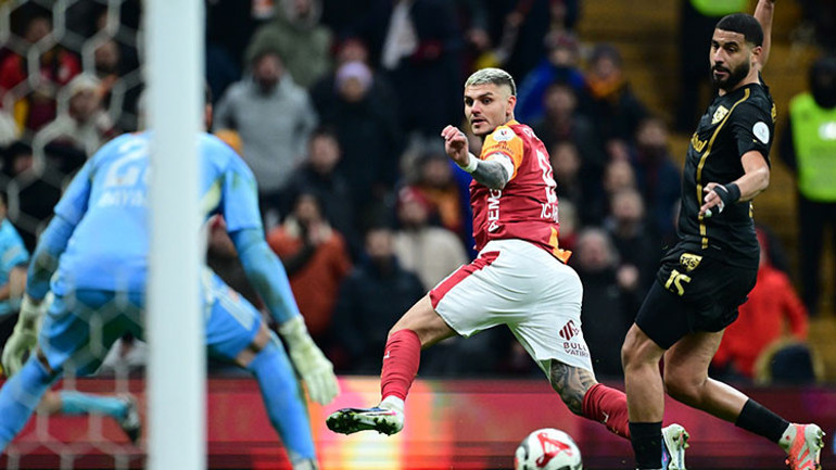 Galatasaray taraftarından Icardiye yoğun sevgi: Haginin rekorunu egale etti, tarihe geçti