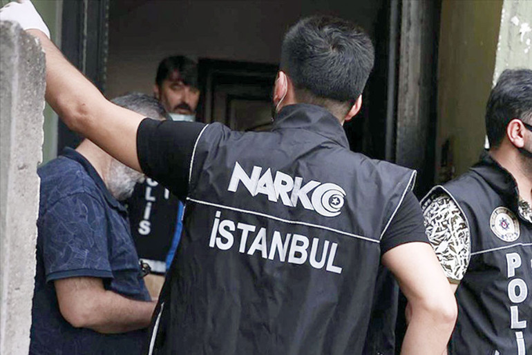 Ünlülere uyuşturucu operasyonlarının beş mesajı