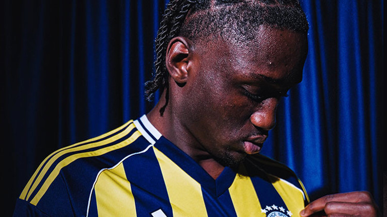 Fenerbahçenin yeni golcüsünü yazdı Gücü, hızı ve cesaretiyle rakiplerin kabusu: Sidiki Cherif