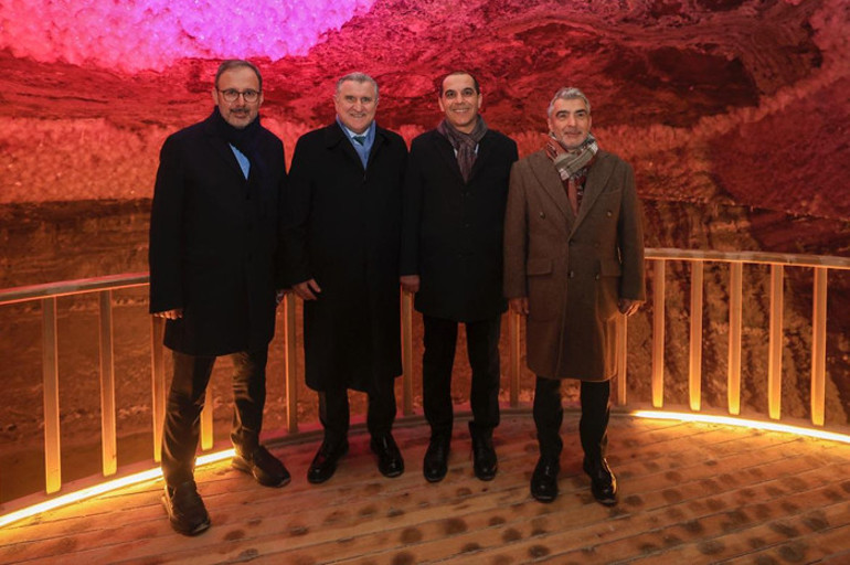 Tarih ve şifa 12 derecede buluşuyor Bakan Kasapoğlu: Mutlaka gidin görün