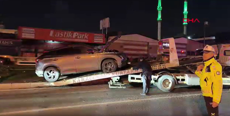 Mersinde feci kaza Ölü ve yaralılar var