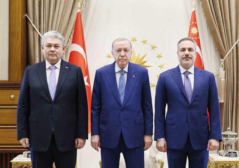 Erdoğan’dan Suriye ve İran yorumu: Yakından takip ediyoruz