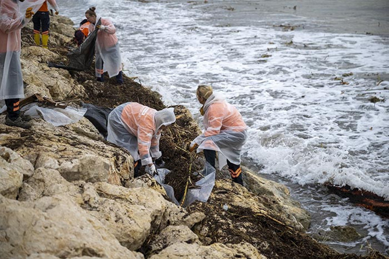 Taşkın sularıyla denize ulaştı: 150 kamyon toplandı Amacımıza ulaştık, halkımız rahat etsin
