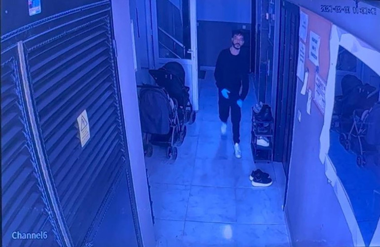 7 aylık hamile eşine kurşun yağdırıp kaçtı