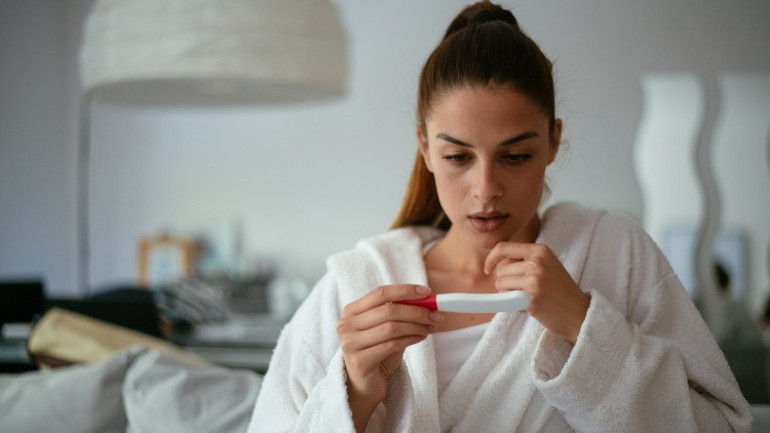Tüp bebekle başlayan gebelik: Pozitiften sonrası doğal gebelikten farklı mı