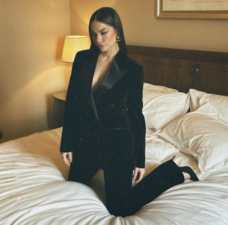 Demet’e beğeni yağıyor