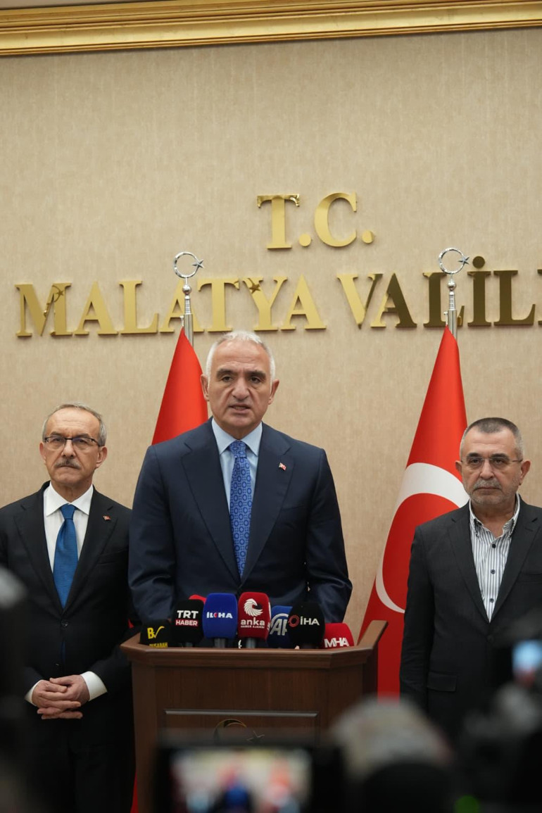 Gerçek 3 yıl sonra ortaya çıktı: Bakan Ersoy, Malatya’da depremde ölümden dönmüş