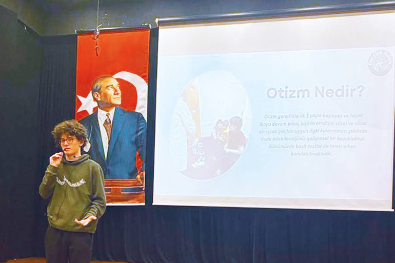 Lise öğrencisinden otizme ‘vr’lı teşhis