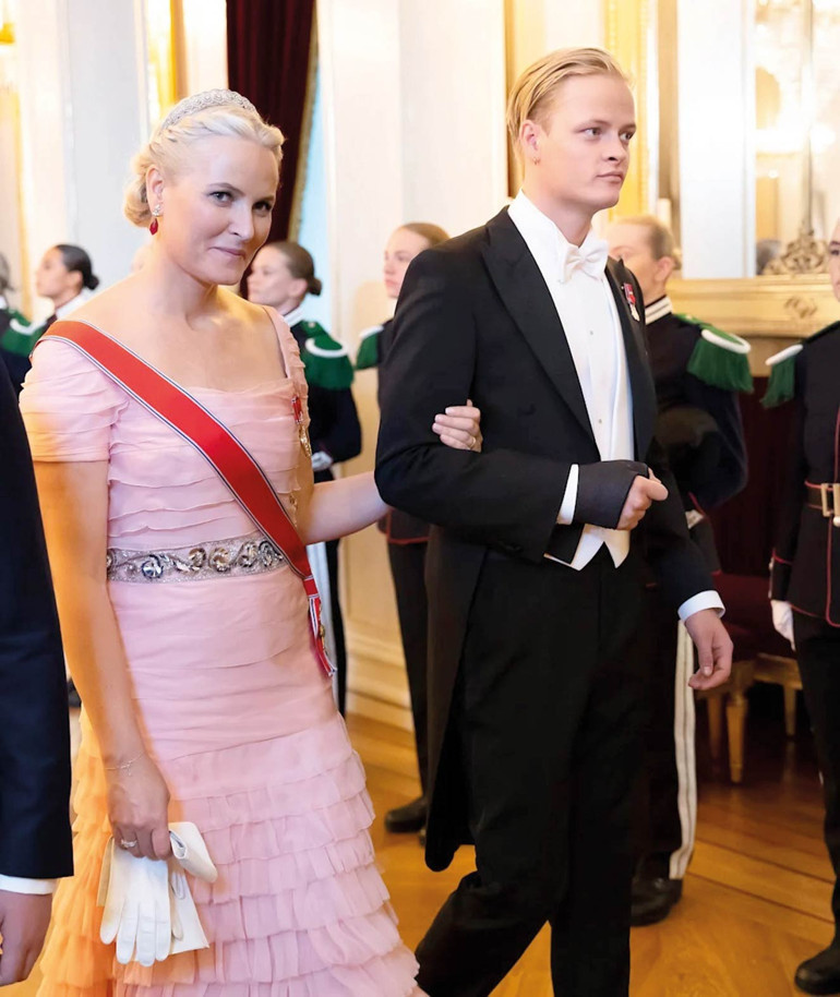 Epstein davası eski başkana sıçradı… Clinton çifti ifade verecek