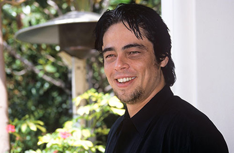 Yakışıklı deseniz değil... Hatta fazla kilosu bile var... Dokuz yaşında annesiz kalan o çocuk sinemanın yıldızı oldu... Karizması perdeden taşıyor