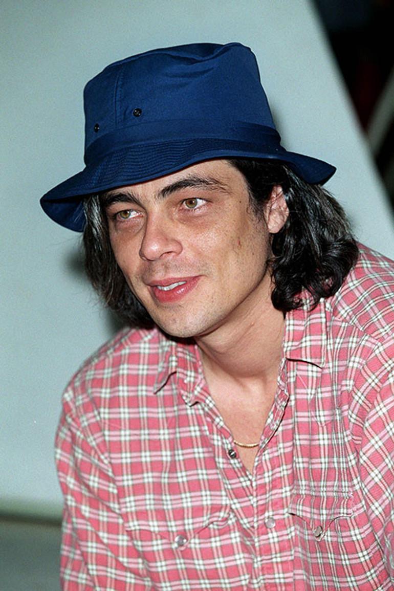 Yakışıklı deseniz değil... Hatta fazla kilosu bile var... Dokuz yaşında annesiz kalan o çocuk sinemanın yıldızı oldu... Karizması perdeden taşıyor