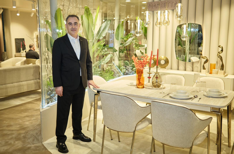 Yeni sezon koleksiyonlarıyla Bellona, Uluslararası Mobilya Fuarı’nda yoğun ilgi gördü