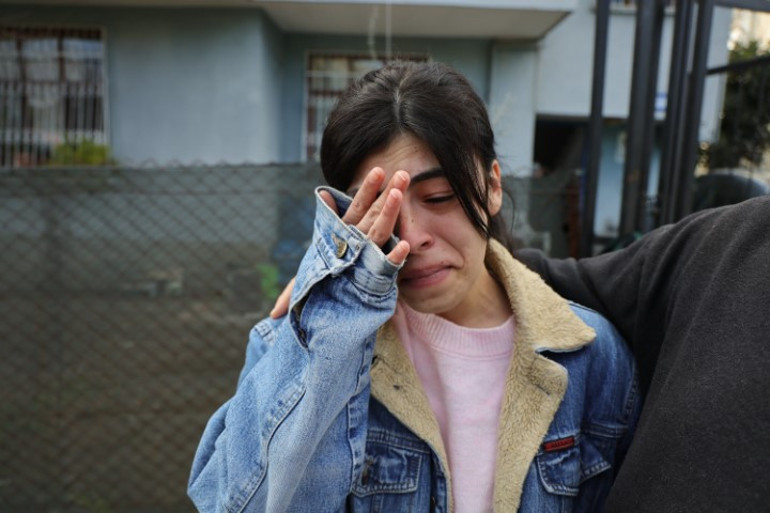 Başına gelenlerden sonra kendisi de ailesi de yıkılmıştı Genç kız gözyaşları içinde cezaevine teslim oldu