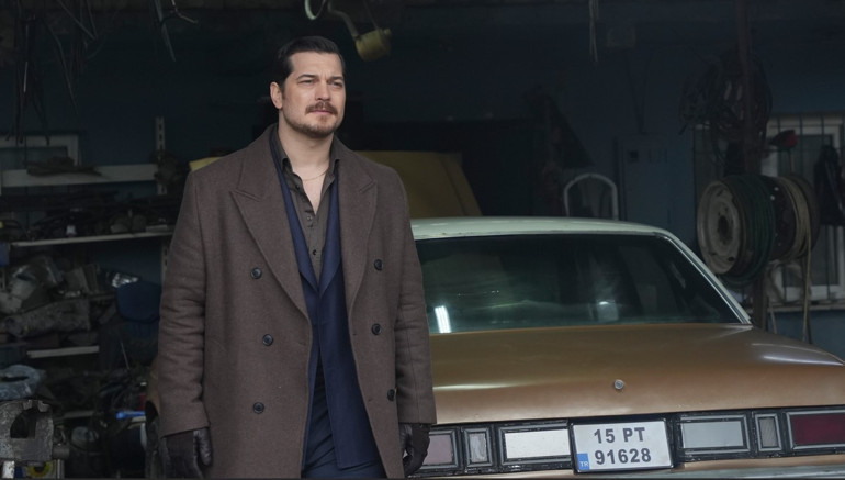 Eşref Rüya ile gerçek arasında