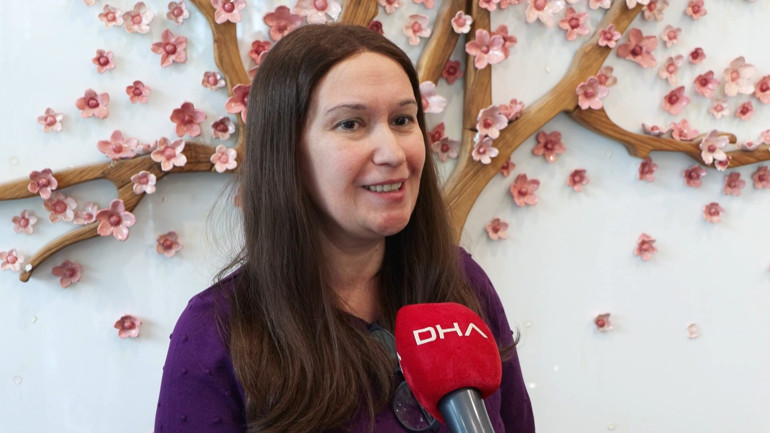 Kanser hastalarından resim sergisi