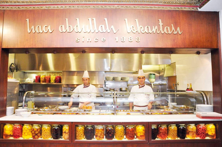 Bu bir mekân yazısı değildir… 300 yıllık restoranda hissettiklerimi yazdım