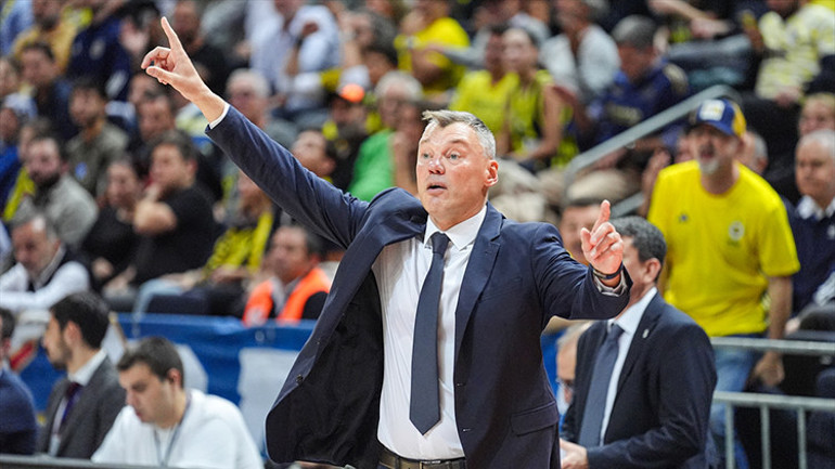 Fenerbahçede Nando De Colodan transfer açıklaması Vazgeçeceklerini düşündüm