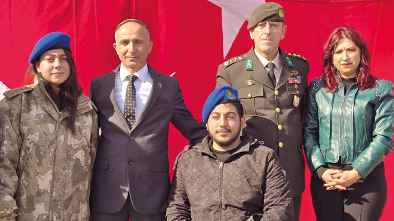  Sesimizi duyan var mı