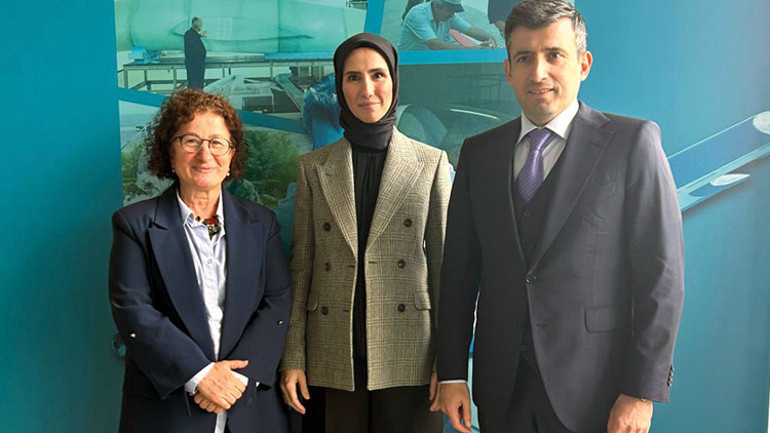 Özdemir Bayraktar belgeseline özel gösterim... Bu dünyadan bir akıncı geçti