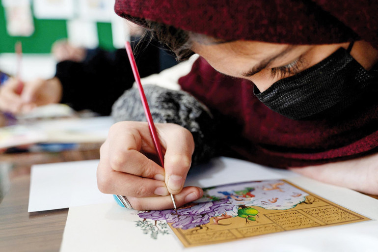  ‘Ev hapsindeyiz, bu yavaş bir ölüm’