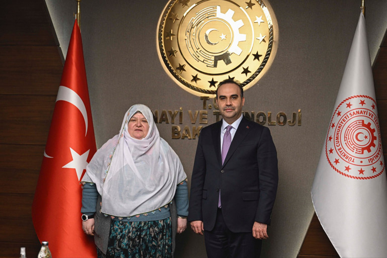 Belediye başkanının kıyafeti için sosyal medyada skandal ifade Mehmet Emin Korkmaz tutuklandı