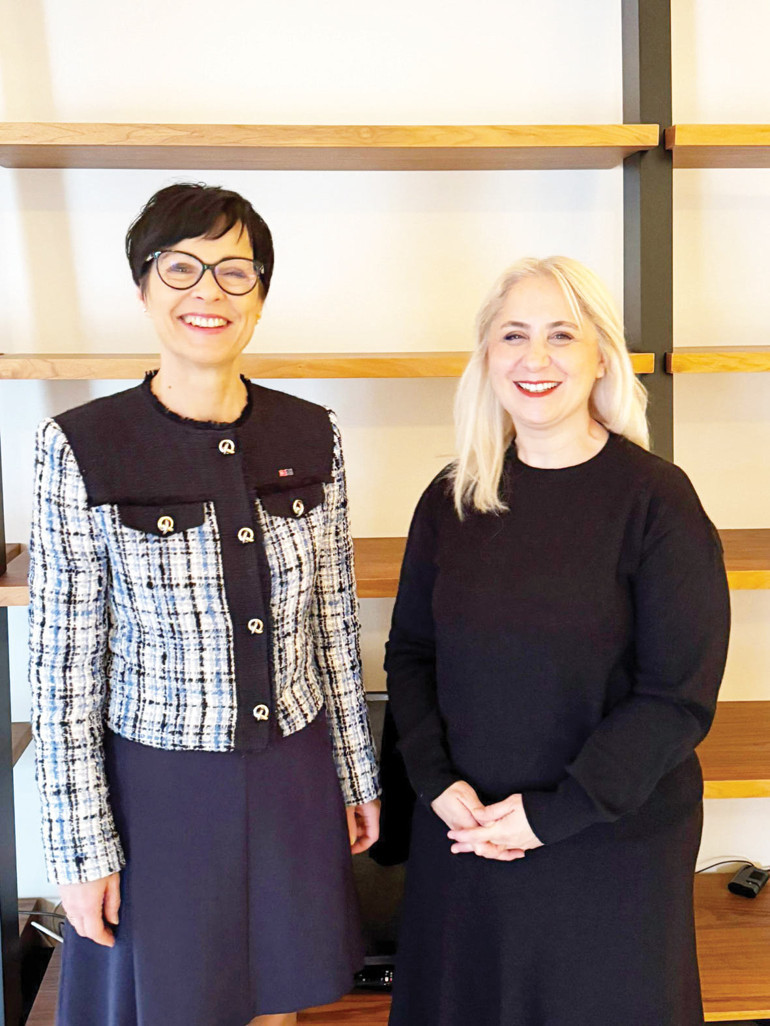 Vizede bekleme süreleri kısalıyor