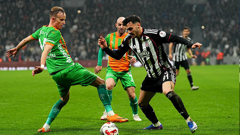Beşiktaş-Alanyaspor maçını yorumladı: Vakit geçirmesi gereken yer fitness salonu