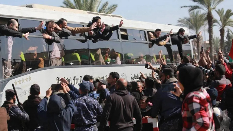  İnsanlığı ayaklar altına alacak karar