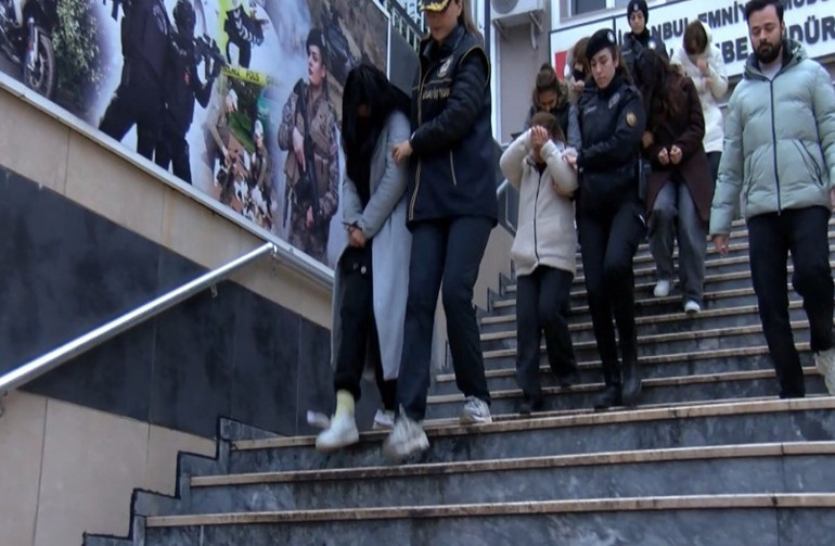 Yatırım vaadiyle 127 milyon lira dolandırdılar…. 40 şüpheli tutuklandı