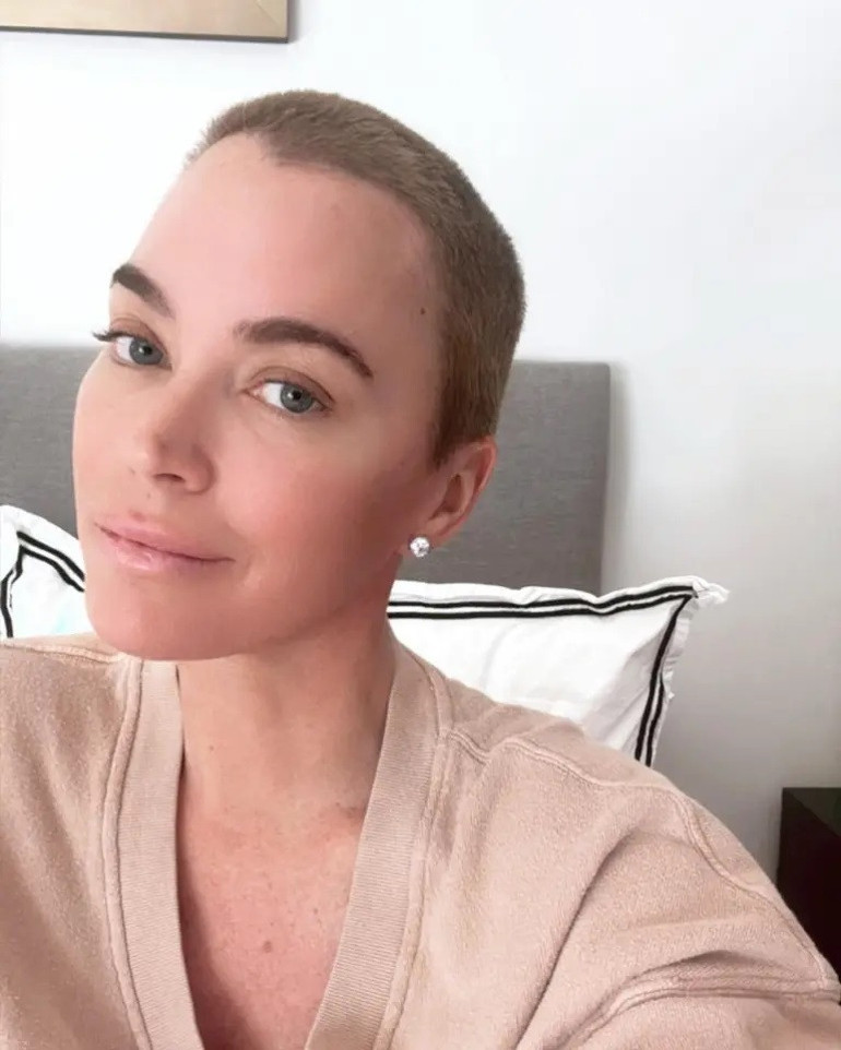 Migren sandı, kanserin vücudunu sardığını öğrendi… Geride bırakacağı çocuklarına ağlıyordu… Gözyaşları en sonunda kurudu