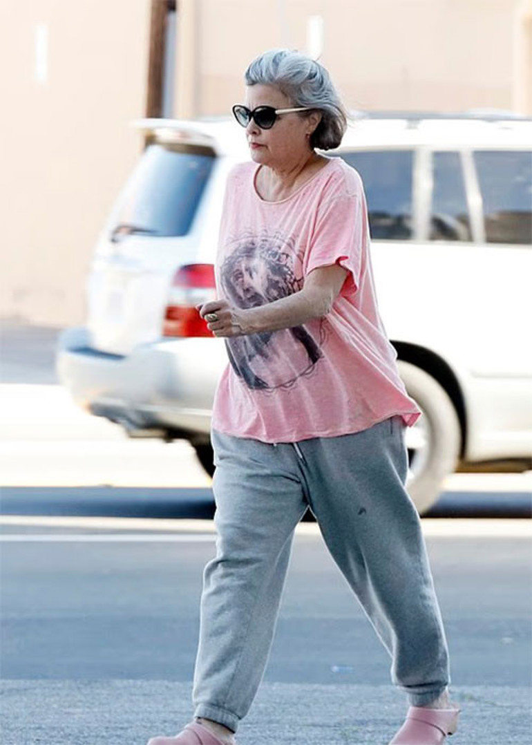 Oyuncu olmak için okulu bile bırakmıştı... En güzel filmlerde oynadı, en büyük aşkları yaşadı... O artık sadece çocuklarının annesi