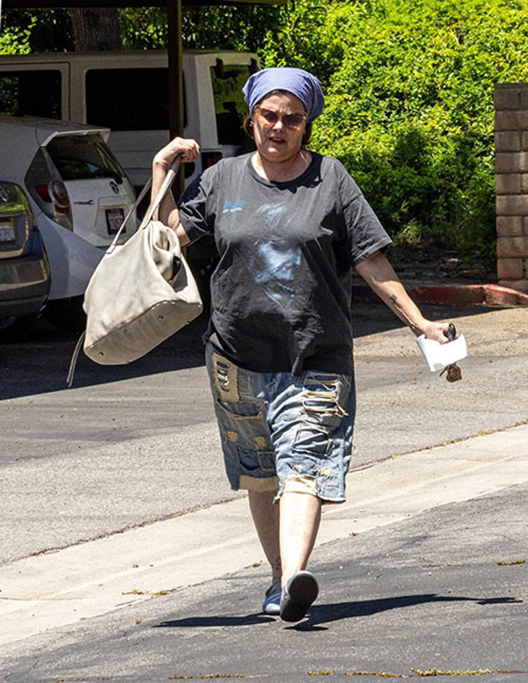 Oyuncu olmak için okulu bile bırakmıştı... En güzel filmlerde oynadı, en büyük aşkları yaşadı... O artık sadece çocuklarının annesi
