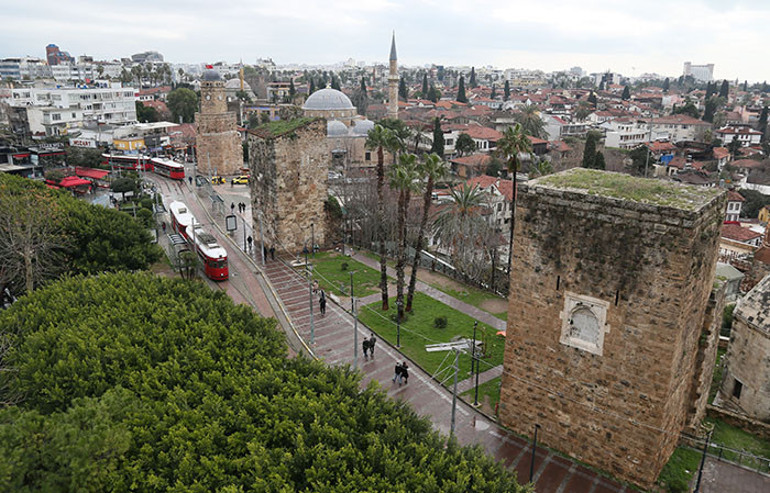  Titreşimler yıkabilir