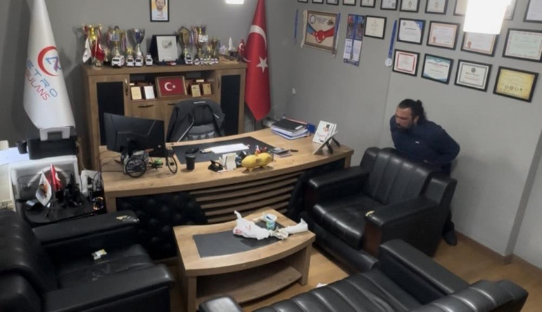  Sağlık çalışanı canını böyle kurtardı Panik yapmadım