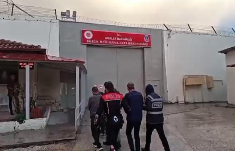  Kaybolan 3 kişi öldürülerek gömülmüş 11 şüpheli gözaltına alındı