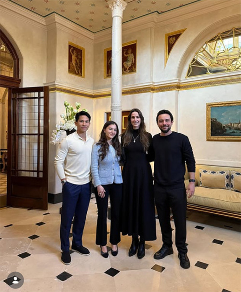 İkisinin kızları da tantanayla dünyaya geldi: Şimdi erkek çocuğu bulana kadar doğuracaklar