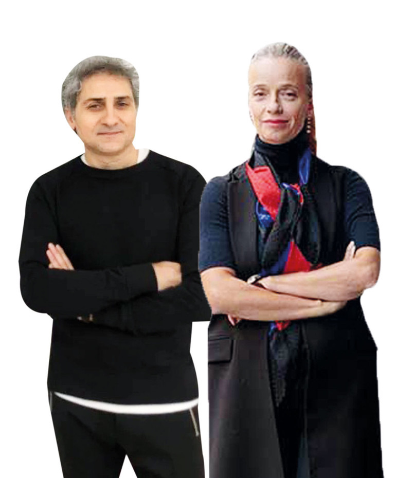 Çocukluğun masum ve renkli dünyasını anlatan heykeller