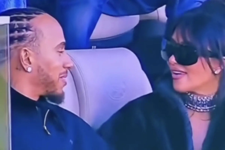 Bu aşkı sürpriz sanan yanıldı… Onun peşine aslında 10 yıl önce düşmüştü