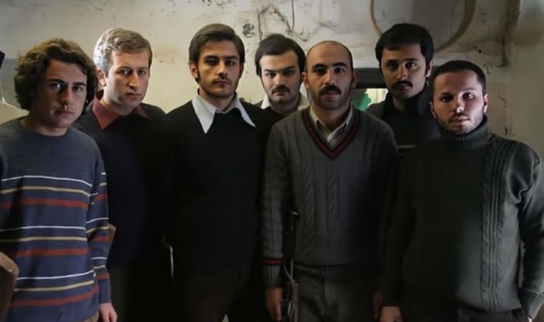 Oyuncu dostları yasa boğuldu: Melek kalpli Karbom dedim, melek oldun...